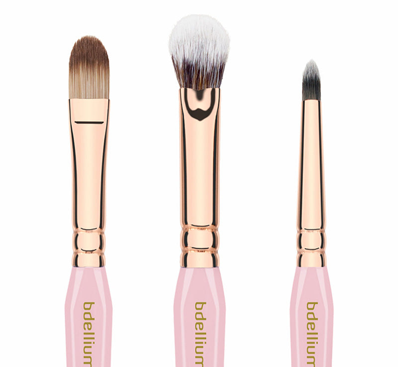 PINK GOLDEN TRIANGLE FACE & EYES BRUSH SET